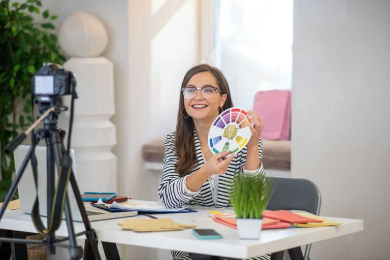 The Art of Greeting Cards: Why Handmade Still Matters